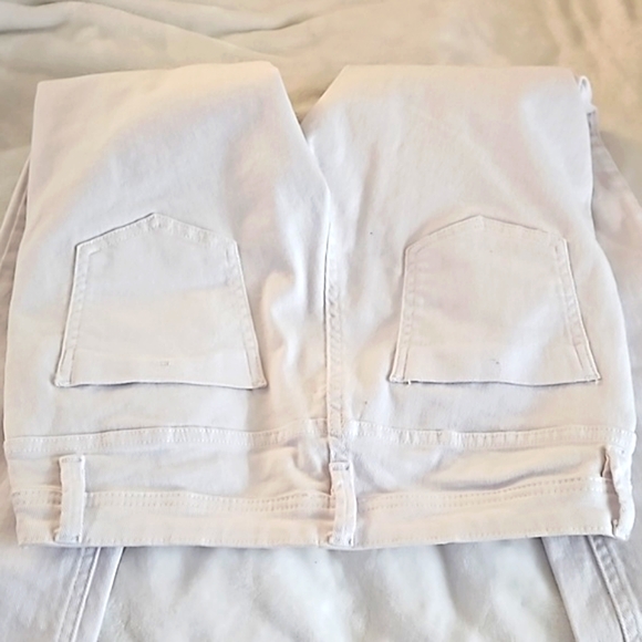 🤍🩵🤍NEW VENUS JEANS BUNDLE🤍🩵🤍 - Picture 9 of 13